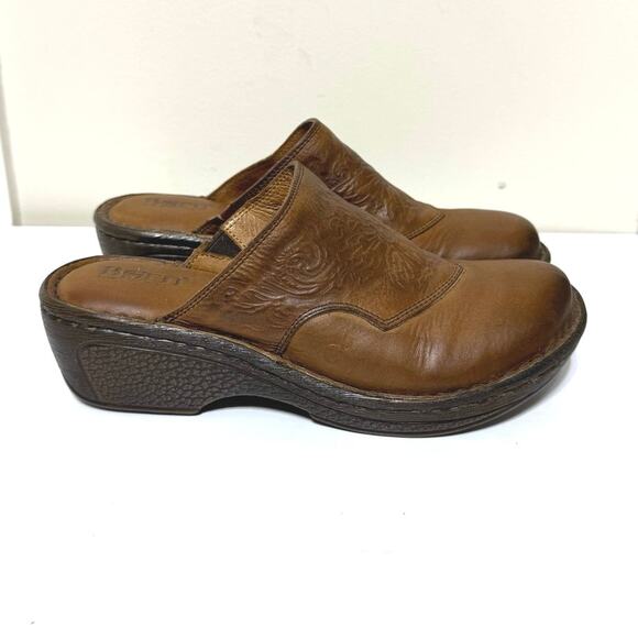 Born Women's Brown Soft Finished Tooled Leather Slip On Mules Size 7 - Picture 1 of 11